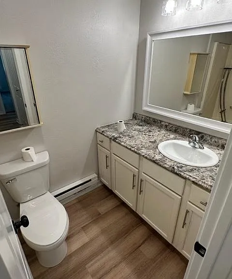 608 Adams St — Photo 12