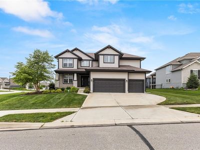 9196 Green Rd, Lenexa, KS, 66227