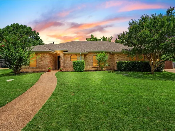 708 Regina Dr, Hewitt, TX 76643