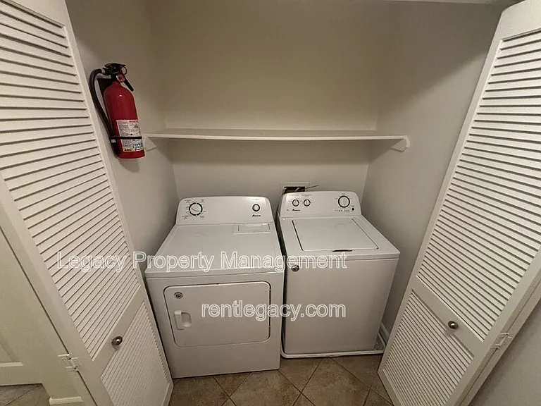 1501 Secret Ravine Pkwy #527 — Photo 22