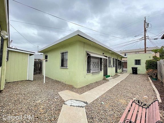 2nd image of 4037 Menlo Ave