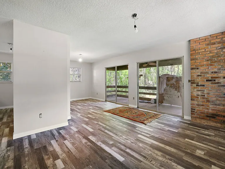 3605 State Route 50 — Photo 11