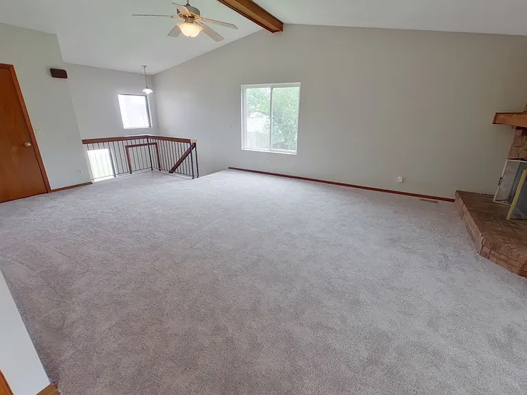 1730 S Beech Ct — Photo 4