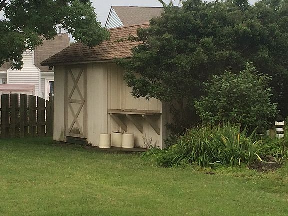 5th image of 1928 Eastover Ct