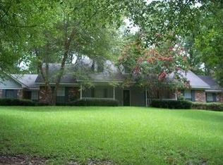 322 N Hidden Valley Rd, Grenada, MS 38901