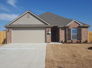 311 Genoa Way, Centerton, AR 72719