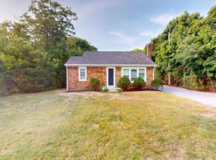 14A Franklin Ave, Westhampton Beach, NY 11978