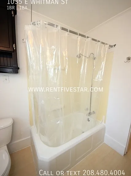 1035 E Whitman St — Photo 10