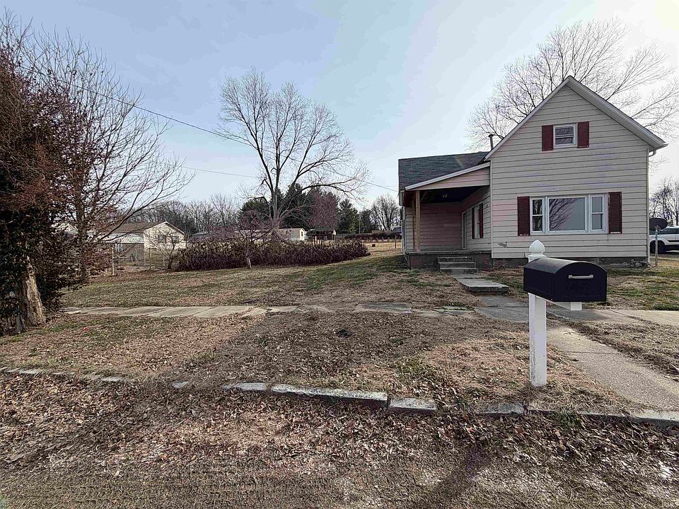 1st image of 617 S Main St