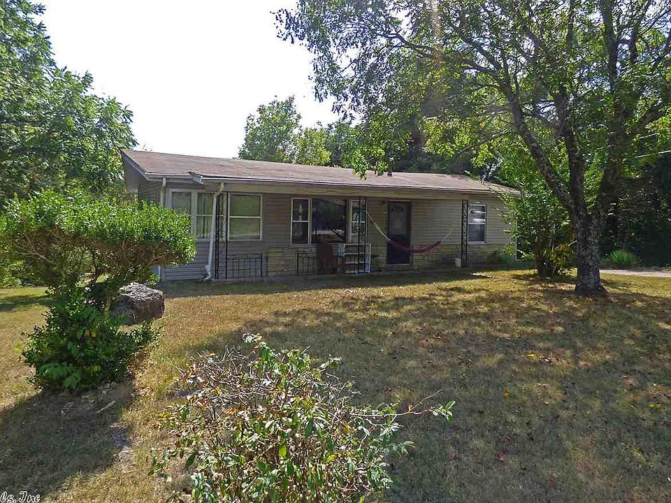 1st image of 62 Skyline Dr