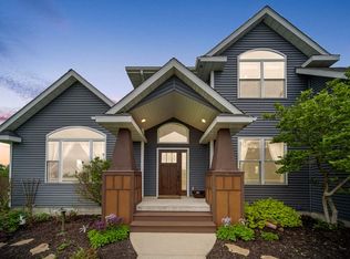 W4819 Pembridge Trl, Monroe, WI 53566