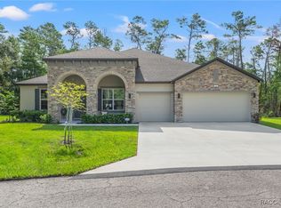 7 Bellis Ct, Homosassa, FL 34446