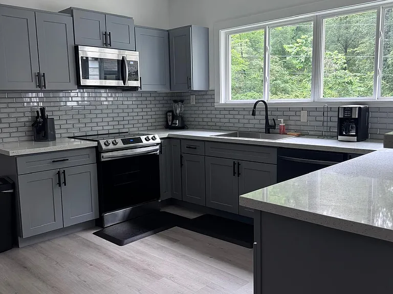 3910 James Rd — Photo 24