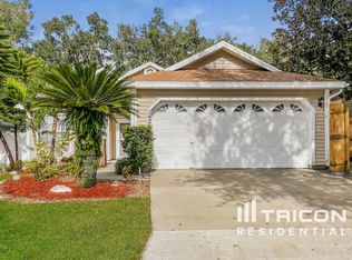 1425 Walden Oaks Pl, Plant City, FL 33563