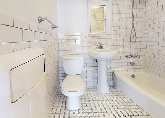 Rented by (Legacy) Tri Hill Realty Group LLC | media 16