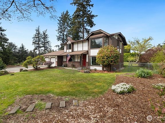 2nd image of 6423 76th Street Ct W
