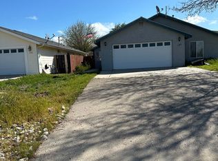 190 S 7th St, Shandon, CA 93461