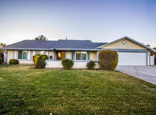 11584 Topaz Rd, Victorville, CA 92392