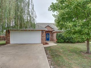 14200 N Mandy Rd, Tahlequah, OK 74464