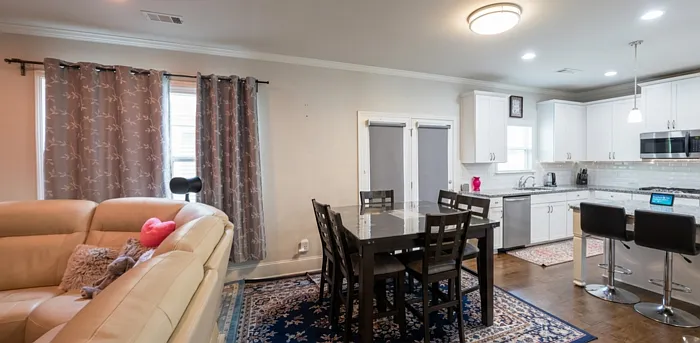 4358 Mantova Dr NE — Photo 4