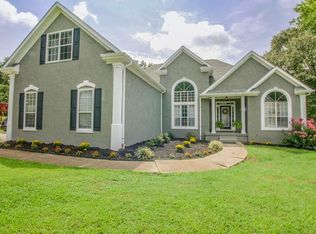 511 Oak Trl, Hampton, GA 30228