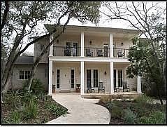 1st image of 102 Crest Wood Ct