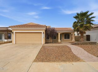 13709 Paseo Sereno Dr, Socorro, TX 79928