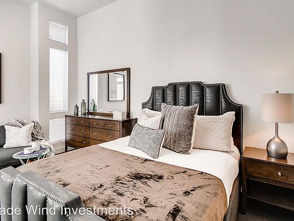 4th image of 1015 S 3rd St #5924366