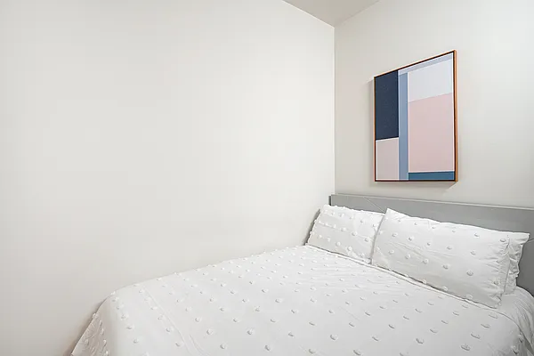 Rented by MyNyHousing | media 21