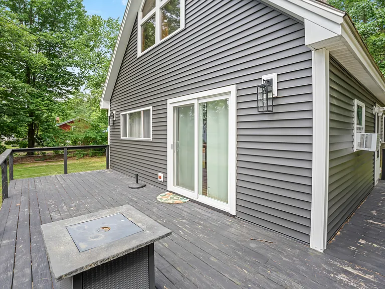179 E Shore Dr — Photo 6
