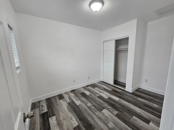 29450 Ellensburg Ave, Gold Beach, OR