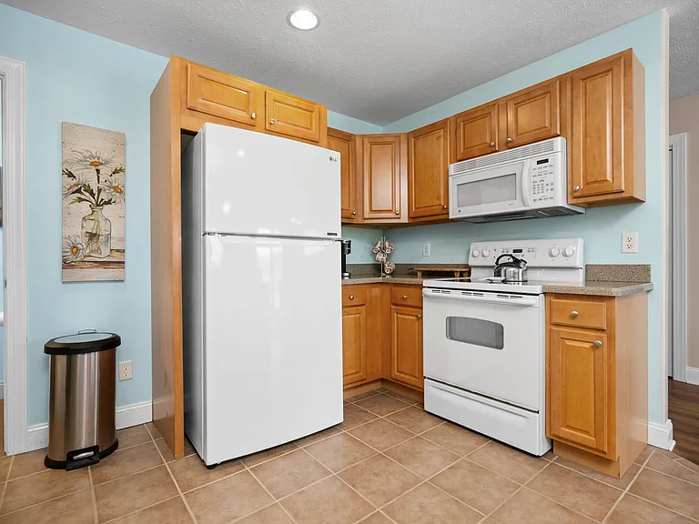 100 Hope St #209 — Photo 13