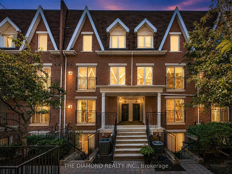 16 Laidlaw St #912 — Photo 2