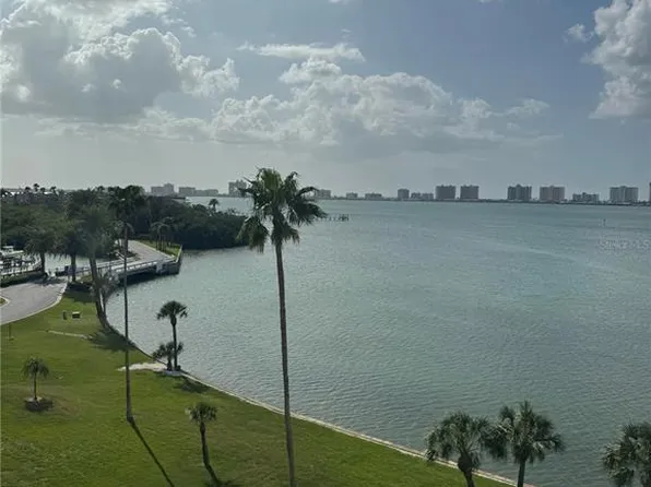 100 Oakmont Ln APT 711, Belleair, FL 33756