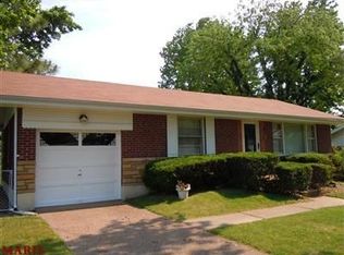 1245 Forest Home Dr, Saint Louis, MO