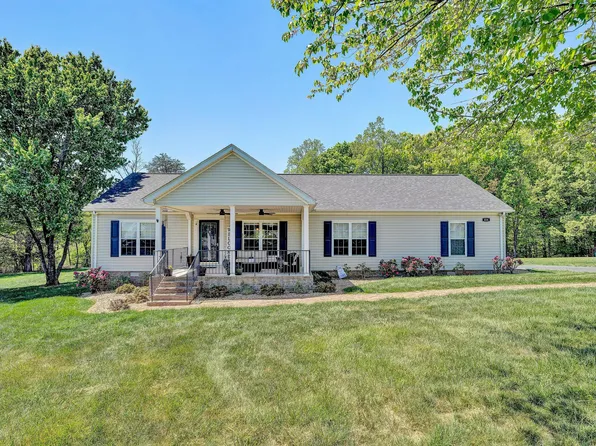414 Mallard Cove Rd, Moneta, VA 24121