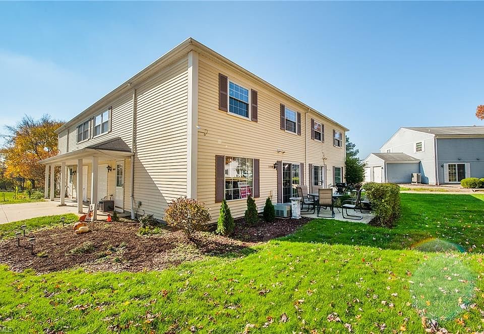 1st image of 13738 Oakbrook Dr #3738