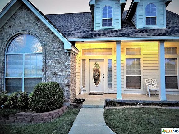 4th image of 1206 Cedar Oaks Cir