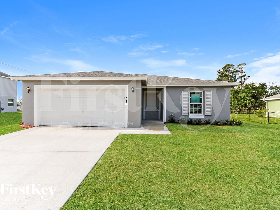 1st image of 310 SW Undallo Rd