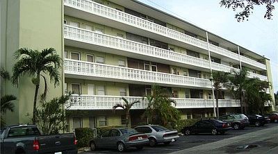 1st image of 1425 Arthur St APT 410B