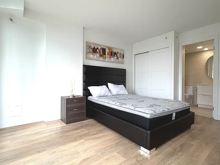 1288 Alberni St #403 — Photo 9