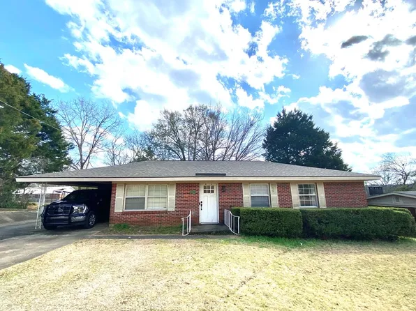 317 Homewood Ave, Troy, AL 36081