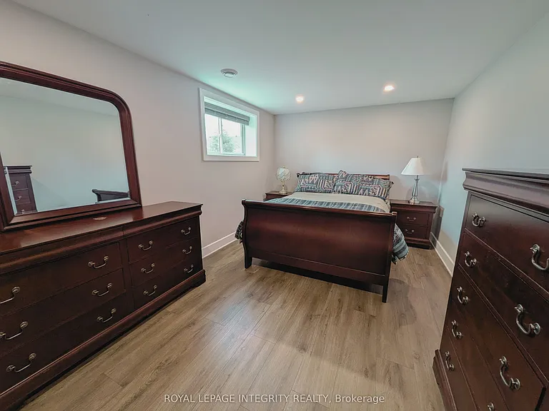 122 Coyles Dr #B — Photo 11