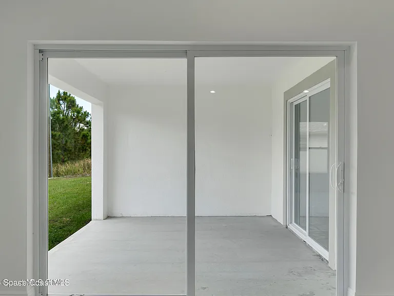 2310 Madrid Ave SE — Photo 22