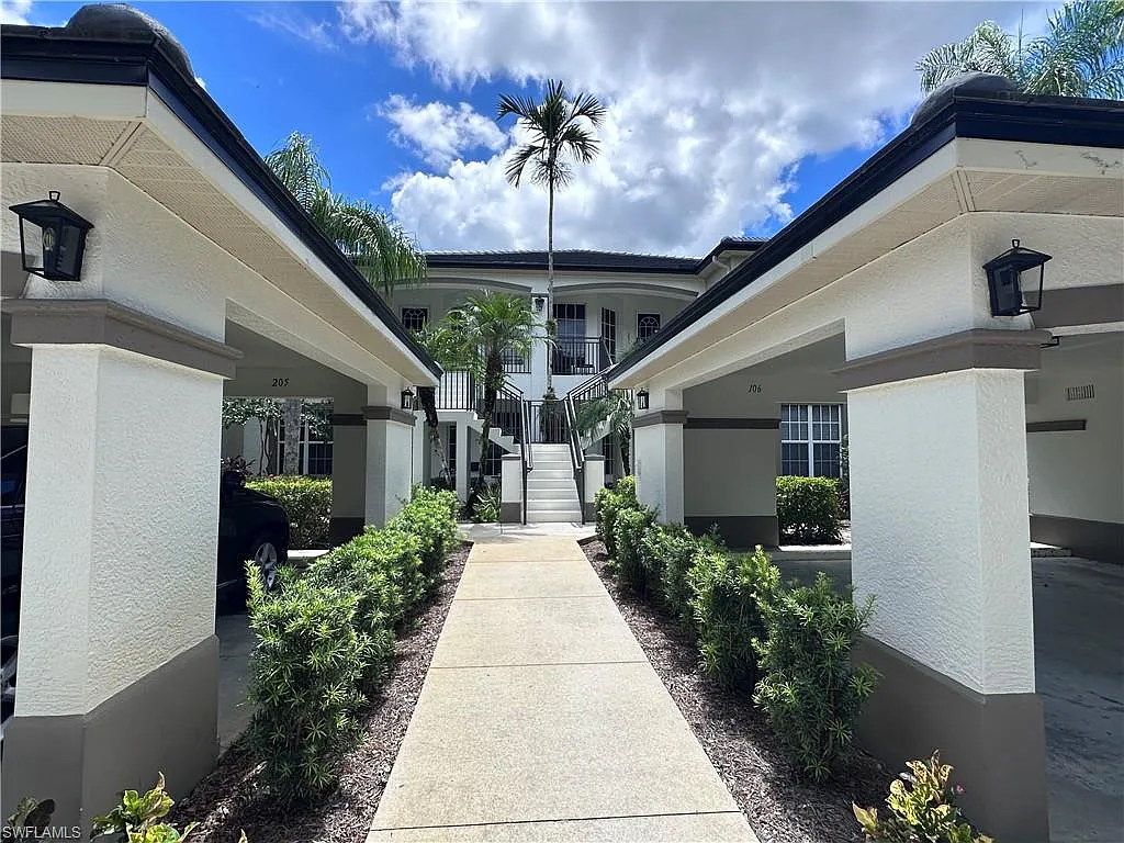 2 bed, 2.0 bath, 1672 sqft, $7,500 — Photo 2