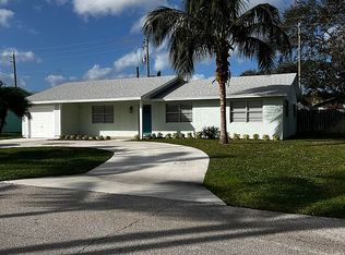558 N Dover Rd, Tequesta, FL 33469