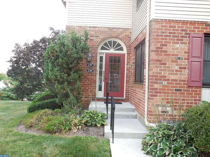 237 Stone Ridge Dr Norristown PA Zillow
