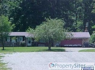 7806 County Road 50, Butler, IN 46721