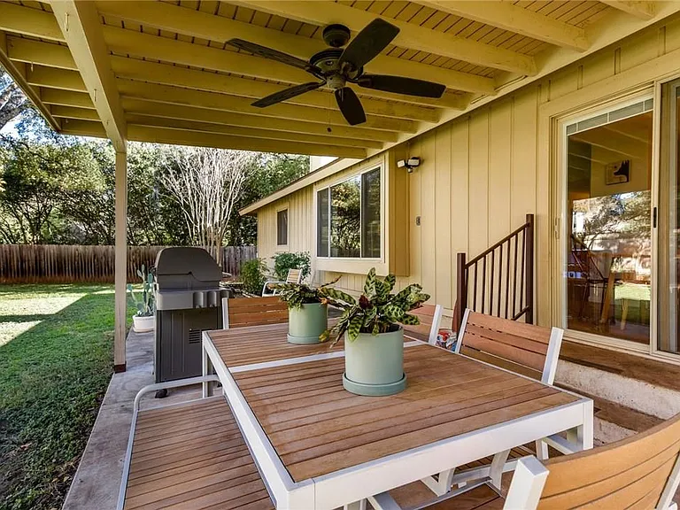 12916 Pegasus St — Photo 23
