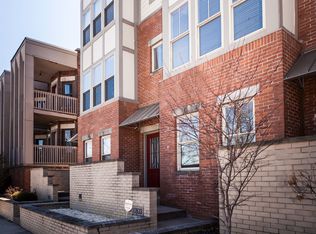 10933 Detroit Ave, Cleveland, OH 44102